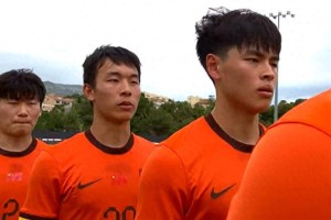 华体会官方网站-0-3首败！中国男足意外崩盘，以小打大完败非洲劲旅，争冠变难了